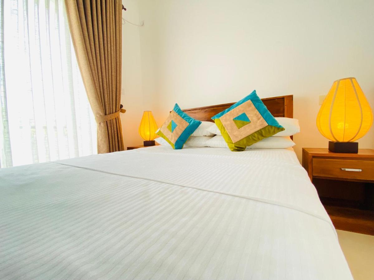 Srimadis Villa Near Airport - Negombo Luaran gambar