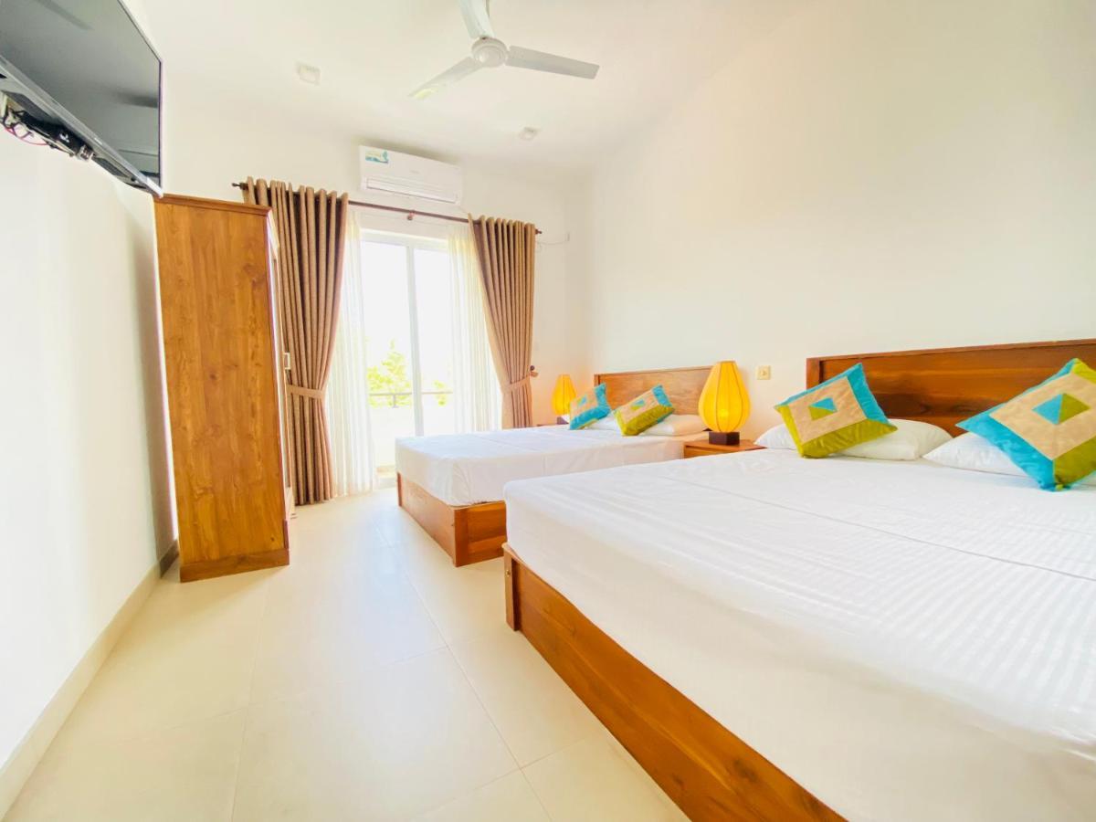 Srimadis Villa Near Airport - Negombo Luaran gambar