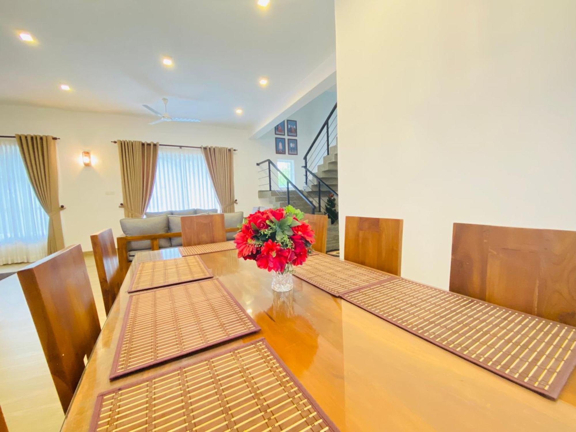 Srimadis Villa Near Airport - Negombo Luaran gambar